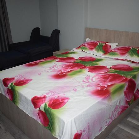 Apartament Parc Central Rhbm Μπάια Μάρε Εξωτερικό φωτογραφία