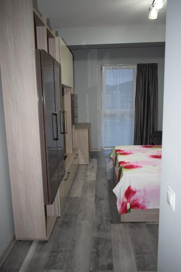 Apartament Parc Central Rhbm Μπάια Μάρε Εξωτερικό φωτογραφία